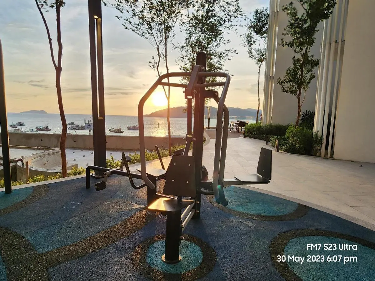 Seaview Luxury Suites At The Shore Kota Kinabalu 0*,