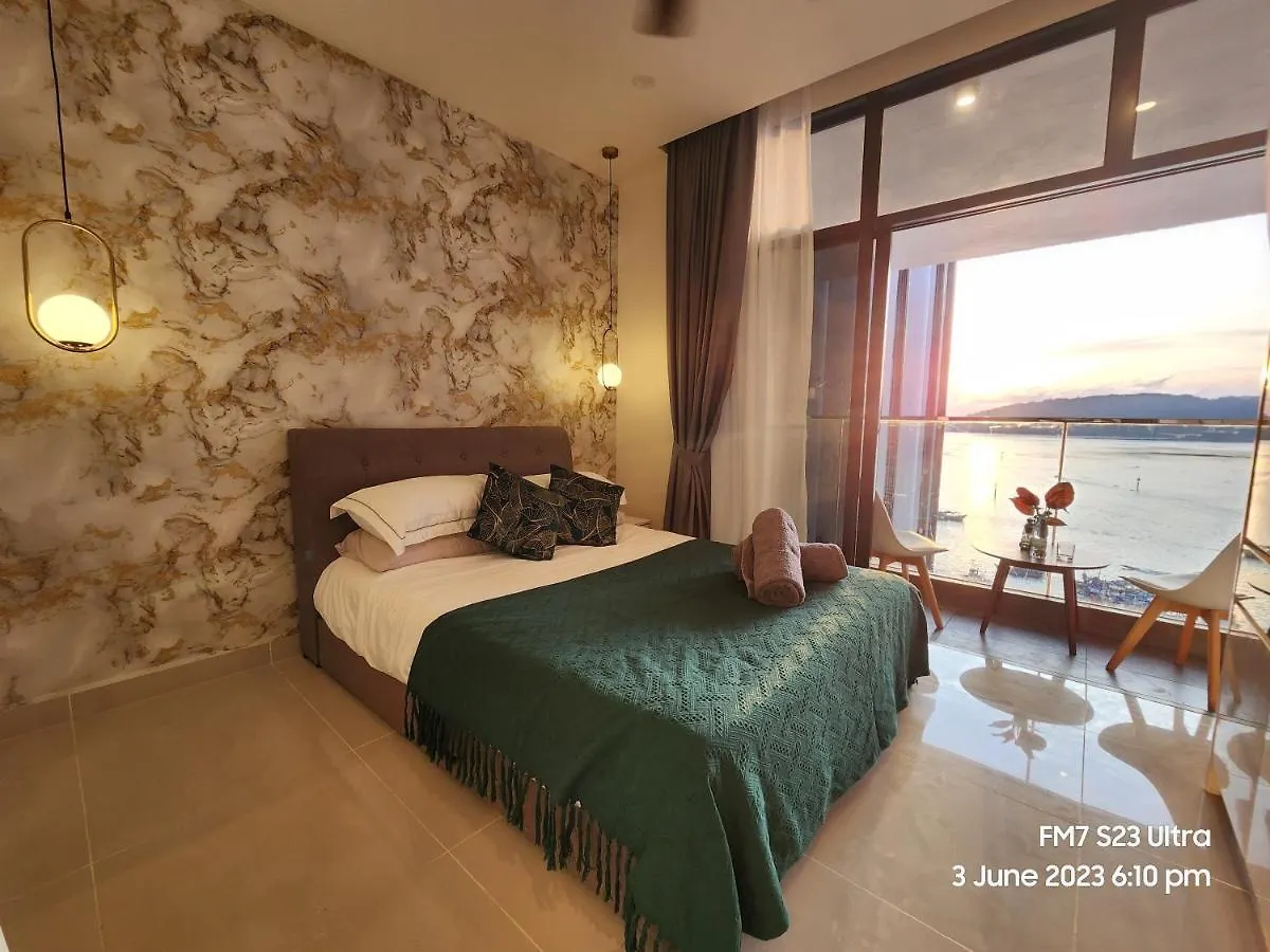 Seaview Luxury Suites At The Shore Kota Kinabalu 0*,
