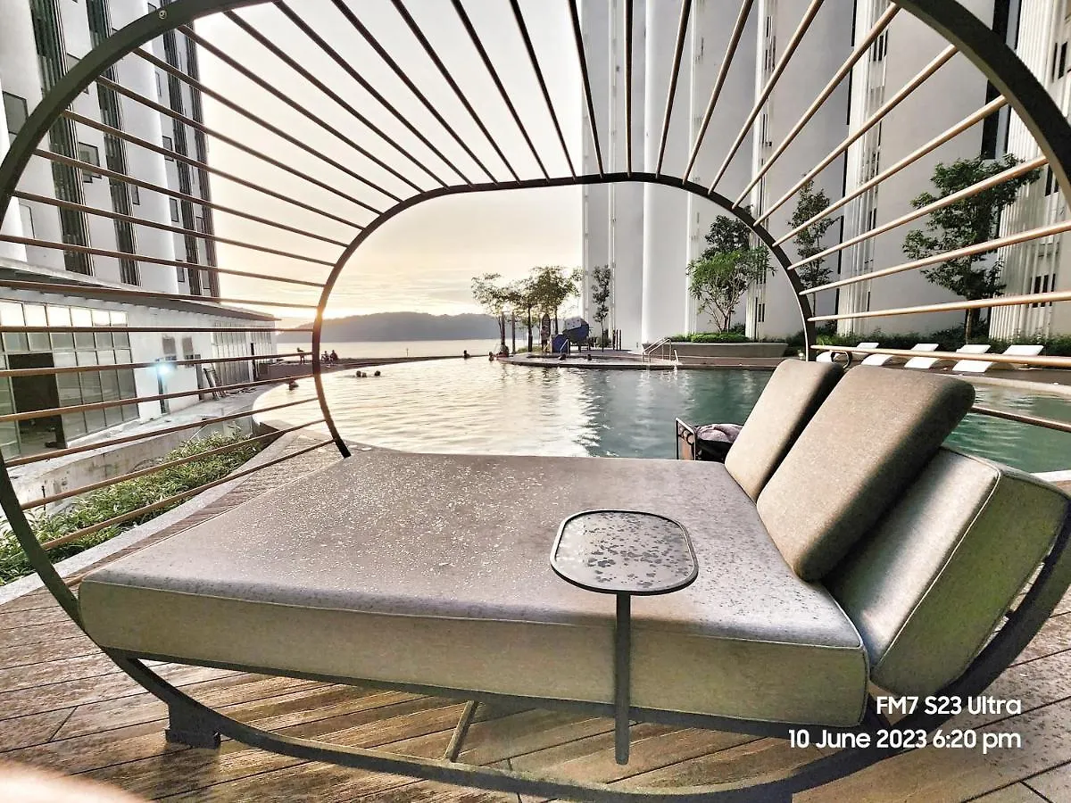 Seaview Luxury Suites At The Shore Kota Kinabalu